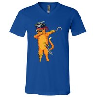 Dabbing Spooky Pirate Cat Halloween Costume Great Gift V-Neck T-Shirt