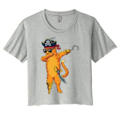 Dabbing Spooky Pirate Cat Halloween Costume Great Gift Women's Crop Top Tee