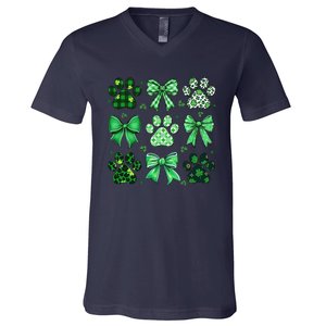 Dog St Patricks Day Coquette Dog Cat Paw Shamrock Leopard V-Neck T-Shirt