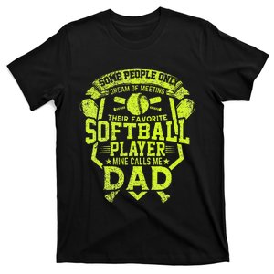 Dad Softball Quote Baller's Daddy Design Sports Humor T-Shirt