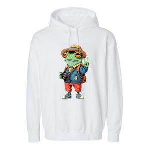 Debi Tirar Album Mas Fotos Frog For Music Lover Fans Garment-Dyed Fleece Hoodie