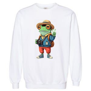 Debi Tirar Album Mas Fotos Frog For Music Lover Fans Garment-Dyed Sweatshirt