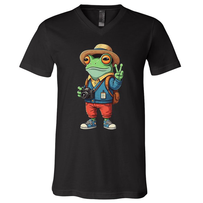 Debi Tirar Album Mas Fotos Frog For Music Lover Fans V-Neck T-Shirt