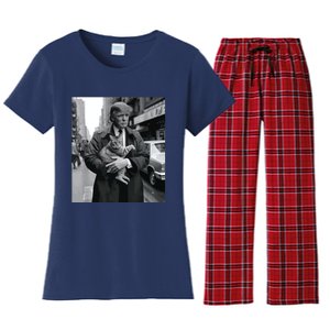 Donald Trump And Cat In Nyc Women's Flannel Pajama Set