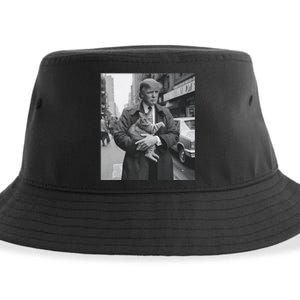 Donald Trump And Cat In Nyc Sustainable Bucket Hat