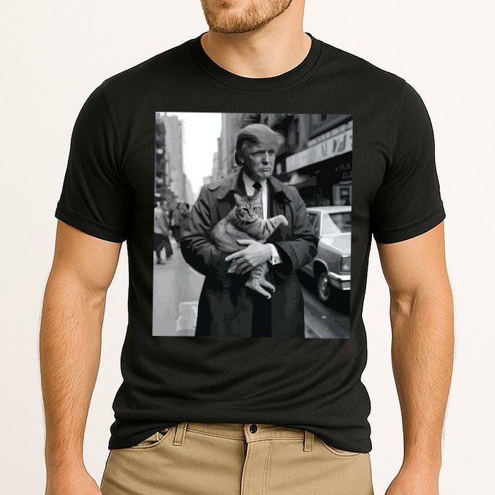 Donald Trump And Cat In Nyc Cooling Performance Crew T-Shirt