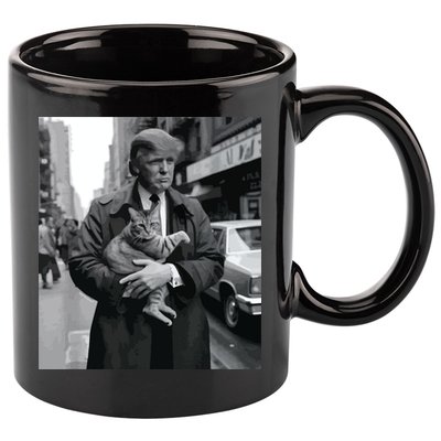 Donald Trump And Cat In Nyc 11oz C Handle Ceramic Mug