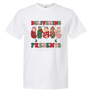 Delivering The Best Presents Labor Delivery Nurse Christmas Garment-Dyed Heavyweight T-Shirt