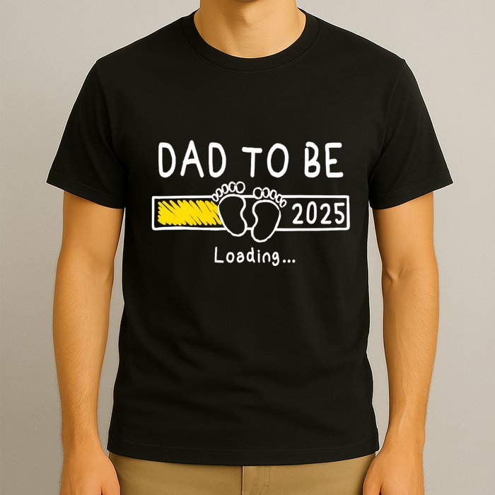 Dad To Be 2025 Dad Est 2025 Daddy To Be Promoted To Daddy T-Shirt