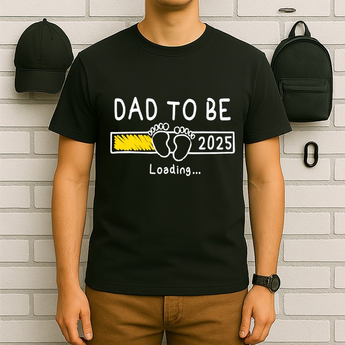 Dad To Be 2025 Dad Est 2025 Daddy To Be Promoted To Daddy T-Shirt