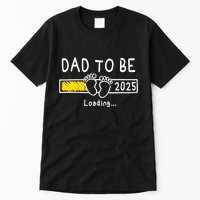 Dad To Be 2025 Dad Est 2025 Daddy To Be Promoted To Daddy Tall T-Shirt