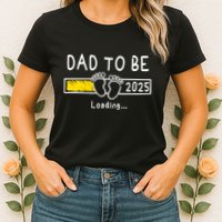 Dad To Be 2025 Dad Est 2025 Daddy To Be Promoted To Daddy Womens T-Shirt