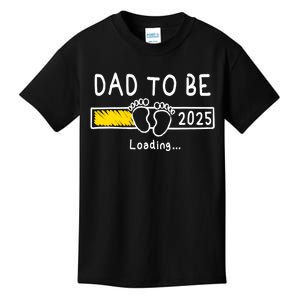 Dad To Be 2025 Dad Est 2025 Daddy To Be Promoted To Daddy Kids T-Shirt