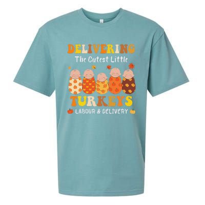 Delivering The Cutest Turkeys Labor & Delivery Thanksgiving Sueded Cloud Jersey T-Shirt