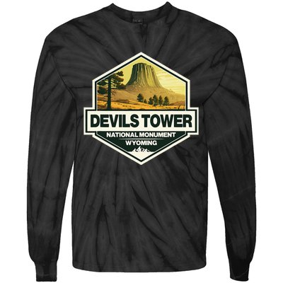 Devils Tower National Monument Wyoming Travel Art Badge Tie-Dye Long Sleeve Shirt