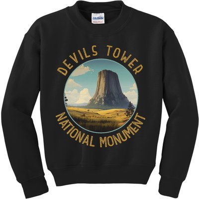 Devils Tower National Monument Distressed Circle Kids Sweatshirt