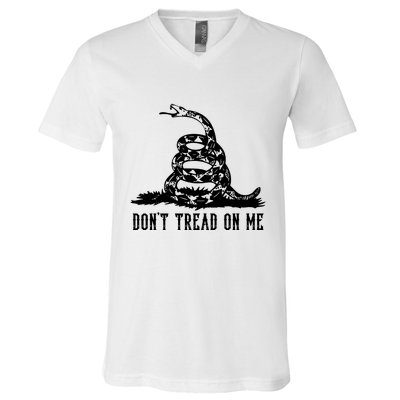 DONT TREAD ON ME V-Neck T-Shirt