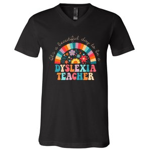 Dyslexia Teacher Retro Dyslexia Sped Therapist Rainbow V-Neck T-Shirt