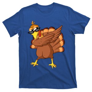 Dabbing Turkey Thanksgiving Day Celebration Pilgrim Turkey Funny Gift T-Shirt