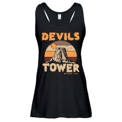 Devil's Tower Wyoming Hiking Camping Mountains Meaningful Gift Ladies Essential Flowy Tank