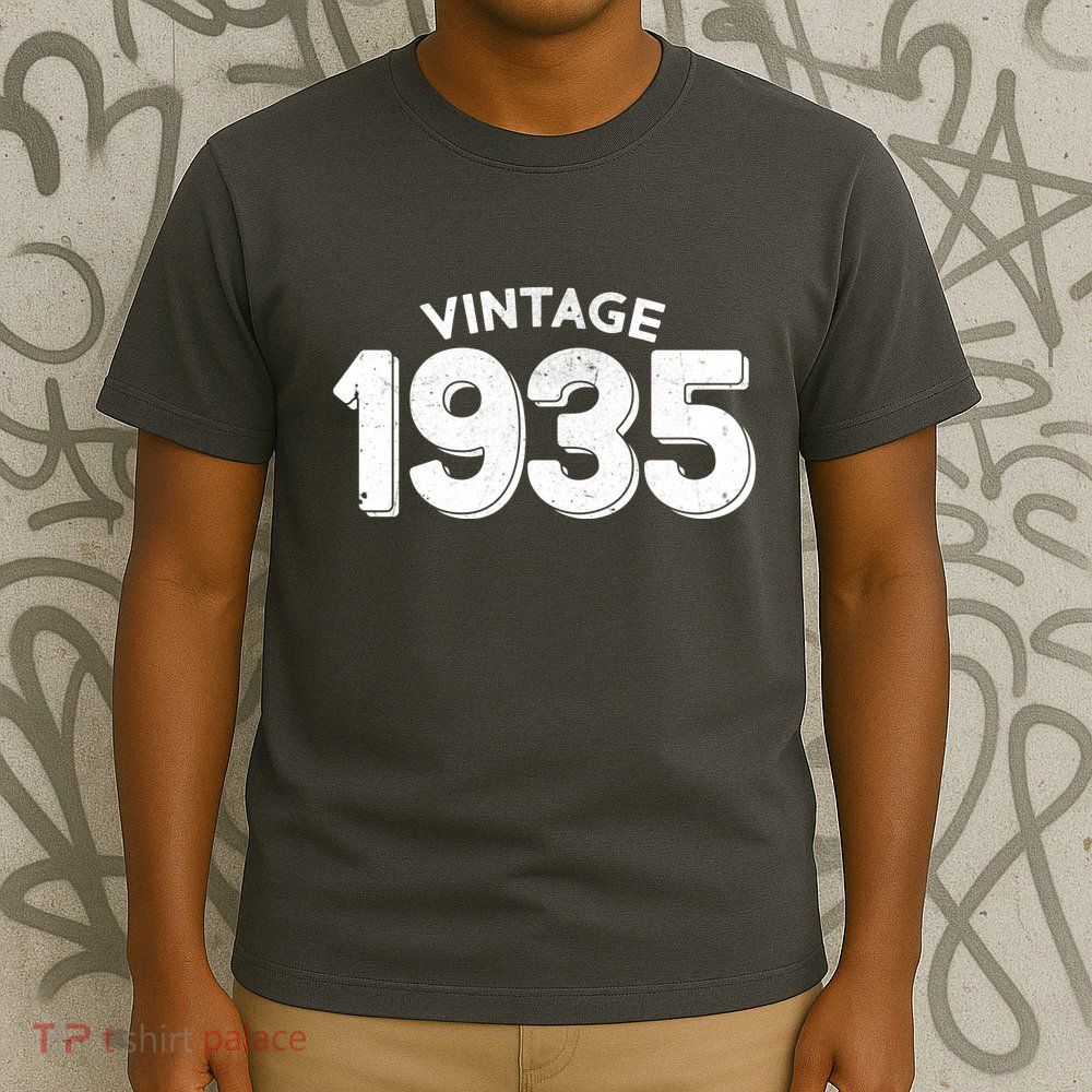 Distressed Vintage 1935 90th Birthday T-Shirt