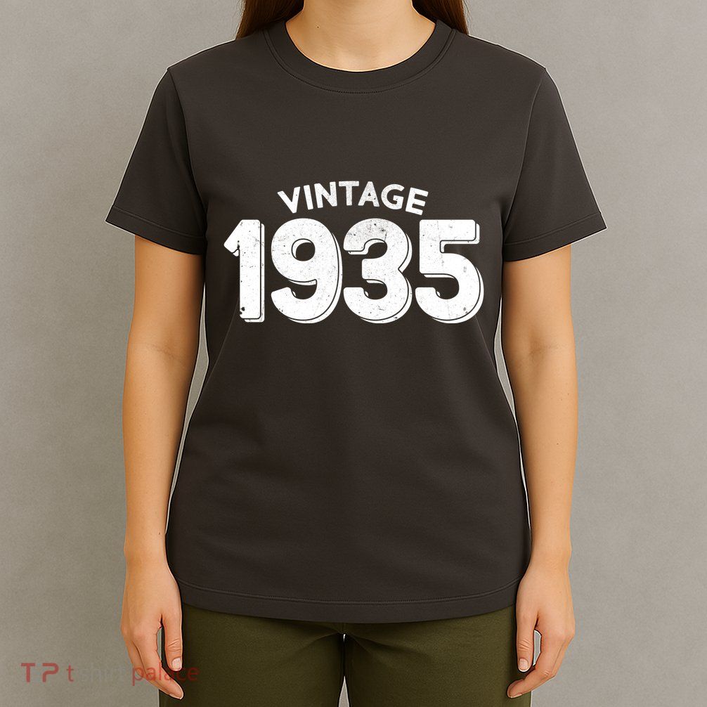 Distressed Vintage 1935 90th Birthday T-Shirt
