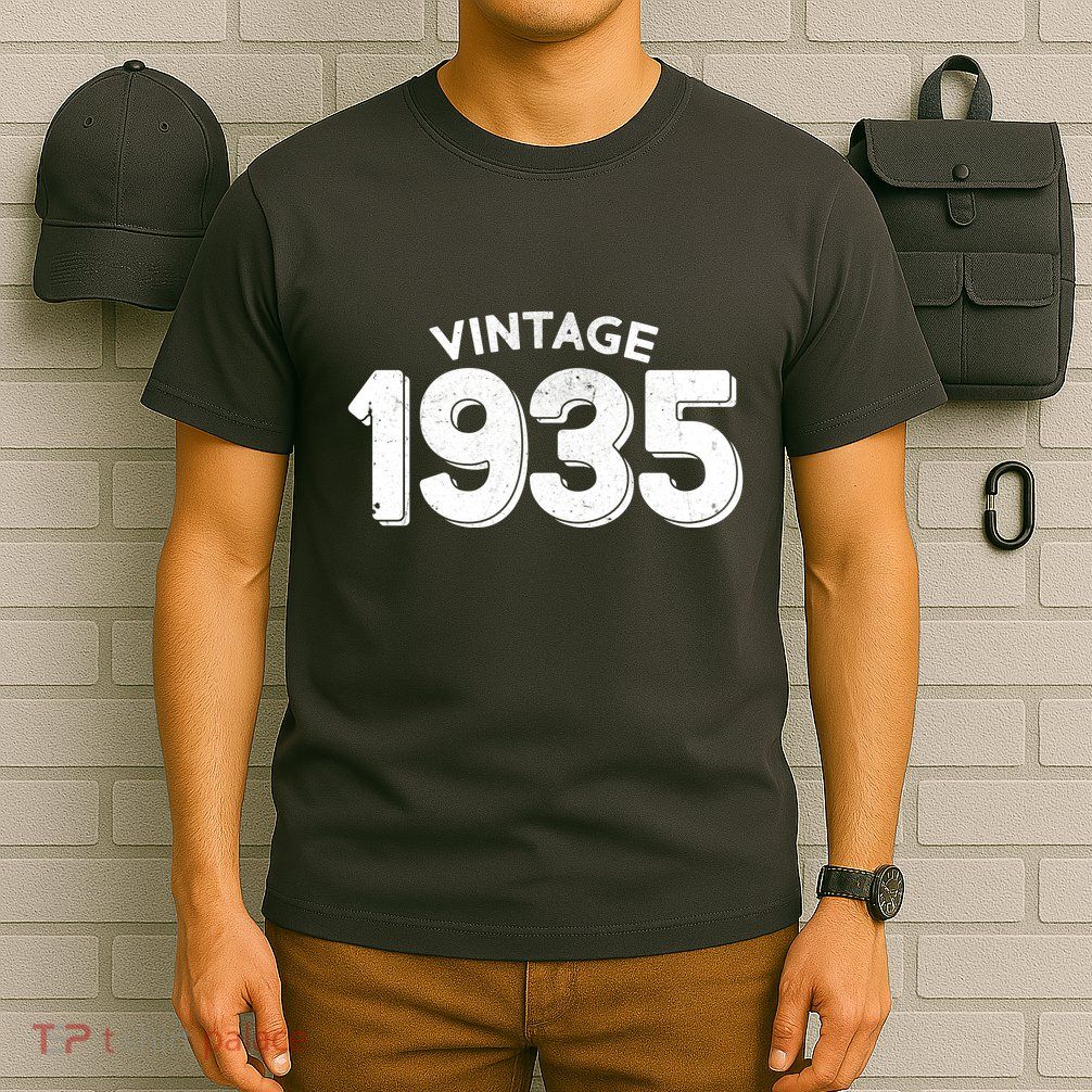 Distressed Vintage 1935 90th Birthday T-Shirt