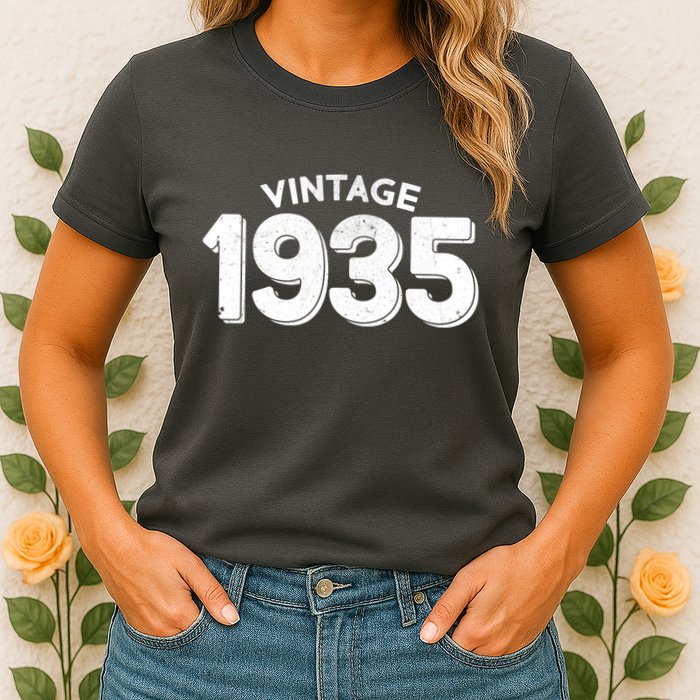 Distressed Vintage 1935 90th Birthday Womens T-Shirt