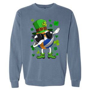 Dabbing Volleyball Ball Leprechaun St Patrick's Day Gift Garment-Dyed Sweatshirt