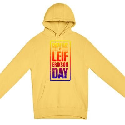 Distressed Viking Leif Erikson Day / Funny Leif Erikson Gift Premium Pullover Hoodie