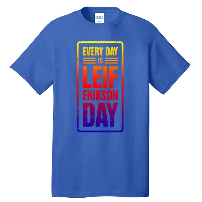 Distressed Viking Leif Erikson Day / Funny Leif Erikson Gift Tall T-Shirt