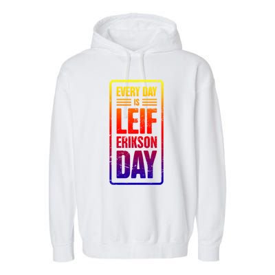 Distressed Viking Leif Erikson Day / Funny Leif Erikson Gift Garment-Dyed Fleece Hoodie