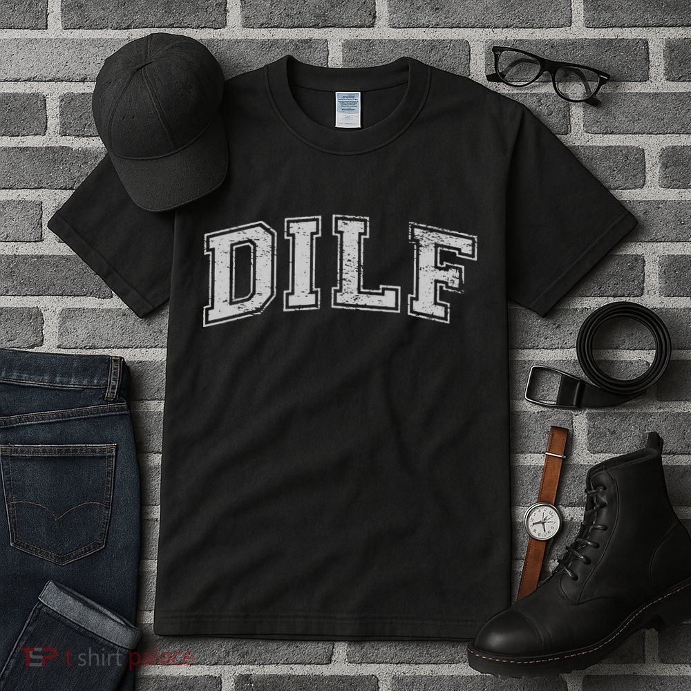 DILF VARSITY STYLE DAD OLDER MORE MATURE MEN Tall T-Shirt