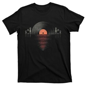 Distressed Vinyl Vacuum Tube Amp Sunset T-Shirt