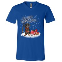 Dachshund Wiener Dog In The Snow Christmas Winter Xmas Tree Gift V-Neck T-Shirt