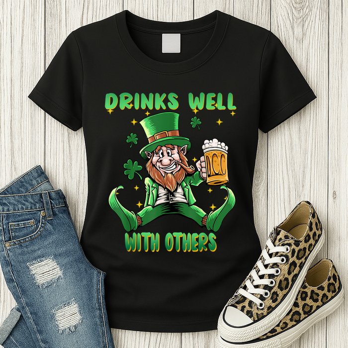 Drinks Well With Others St. Patrick's Day Drunk Beer Funny Womens T-Shirt