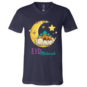 Eid Alfitr Mubarak Kareem Happy Ramadan Karim V-Neck T-Shirt