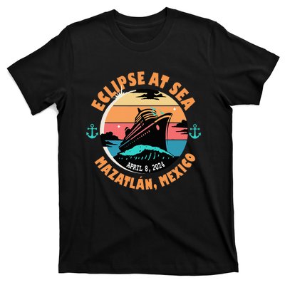 Eclipse At Sea MazatláN Mexico Total Solar Eclipse T-Shirt