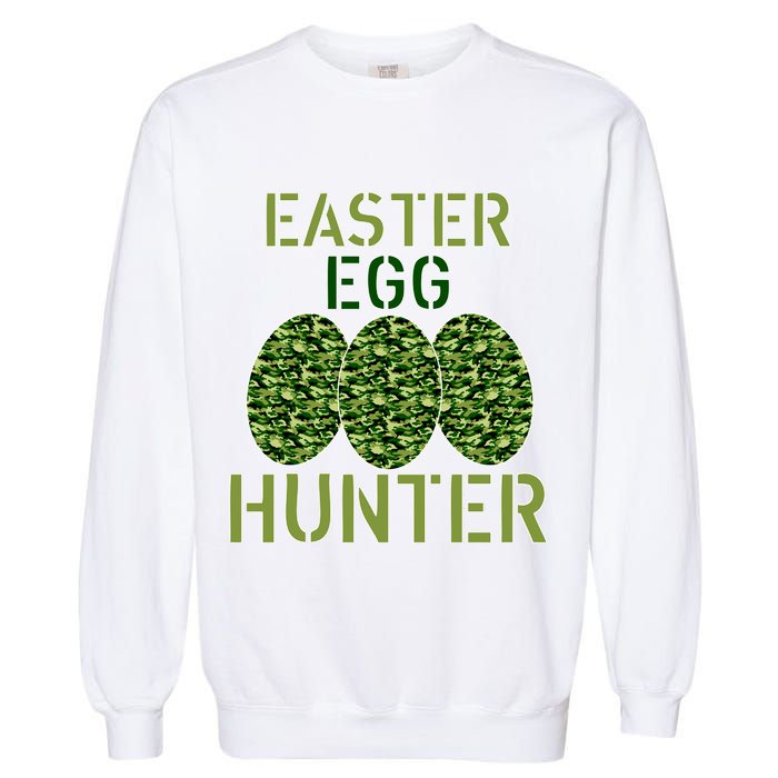 Easter Egg Hunter Camo Eggs Funny Egg Hunt Garment-Dyed Sweatshirt