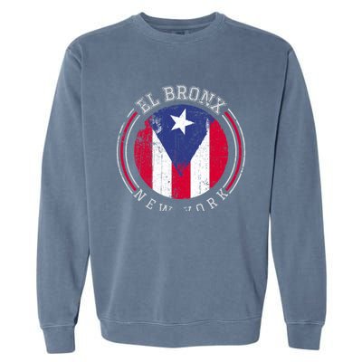 El Bronx Design Gift Puerto Rico Boricua Bandera Flag Varsity Gift Garment-Dyed Sweatshirt