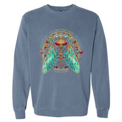 Entomology Cicada Fest 2024 Broods Xix & Xiii Love Garment-Dyed Sweatshirt