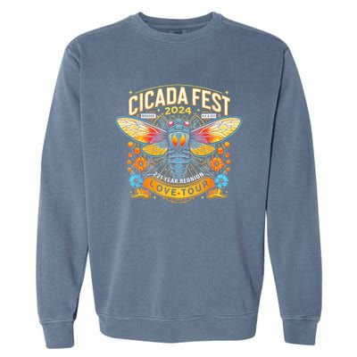 Entomology Cicada Fest 2024 Broods Xix & Xiii Love Garment-Dyed Sweatshirt