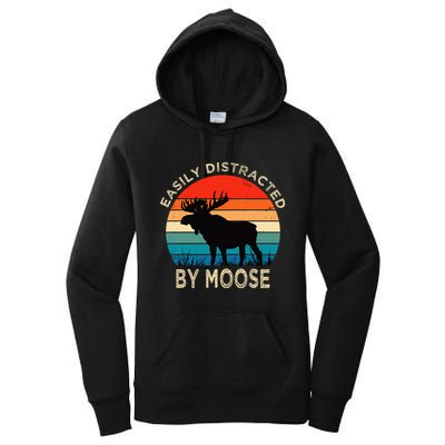 Easily Distracted By Moose Vintage Funny Moose Women's Pullover Hoodie