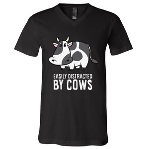 Easily Distracted By Cows Cattle Farming Cows V-Neck T-Shirt