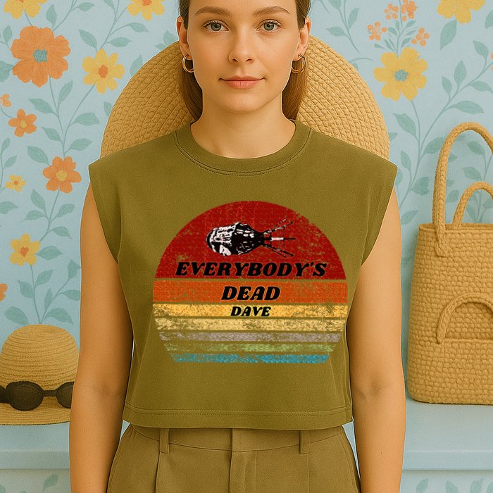 EverybodyS Dead Dave Retro Sunset Holly Red Dwarf Garment-Dyed Women's Muscle Tee