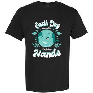 Earth Day (Everyday The Future Is In Our Hands) Great Gift Garment-Dyed Heavyweight T-Shirt