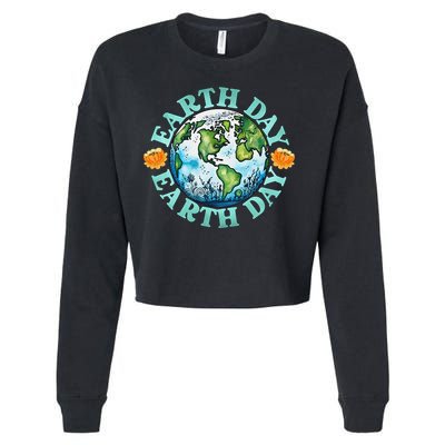 Earth Day Every Day Rainbow Globe Save The Planet Cropped Pullover Crew
