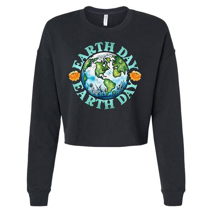 Earth Day Every Day Rainbow Globe Save The Planet Cropped Pullover Crew