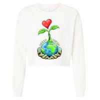 Earth Day Everyday Nature Heart Cropped Pullover Crew