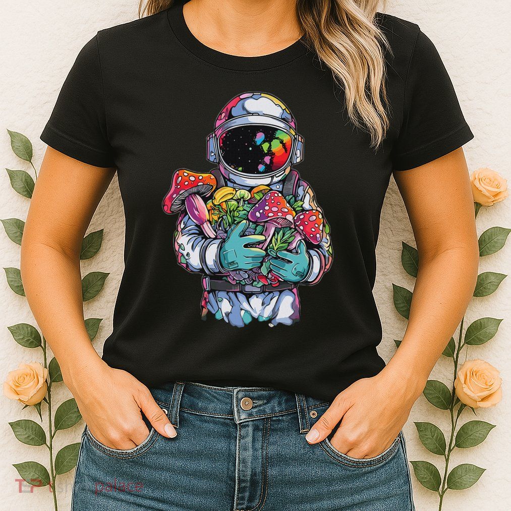 Edm Dj Festival Outfit & Women Trippy Astronaut Art Edm Mushroom Psychedelic Rave, Womens T-Shirt